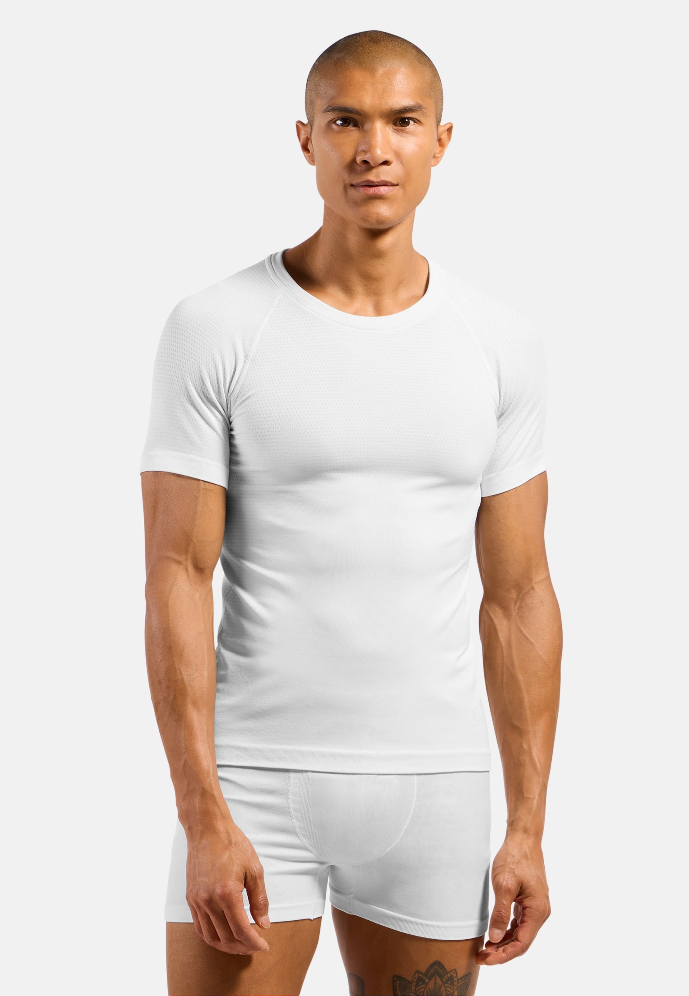 Performance Light Base Layer T-shirt in white