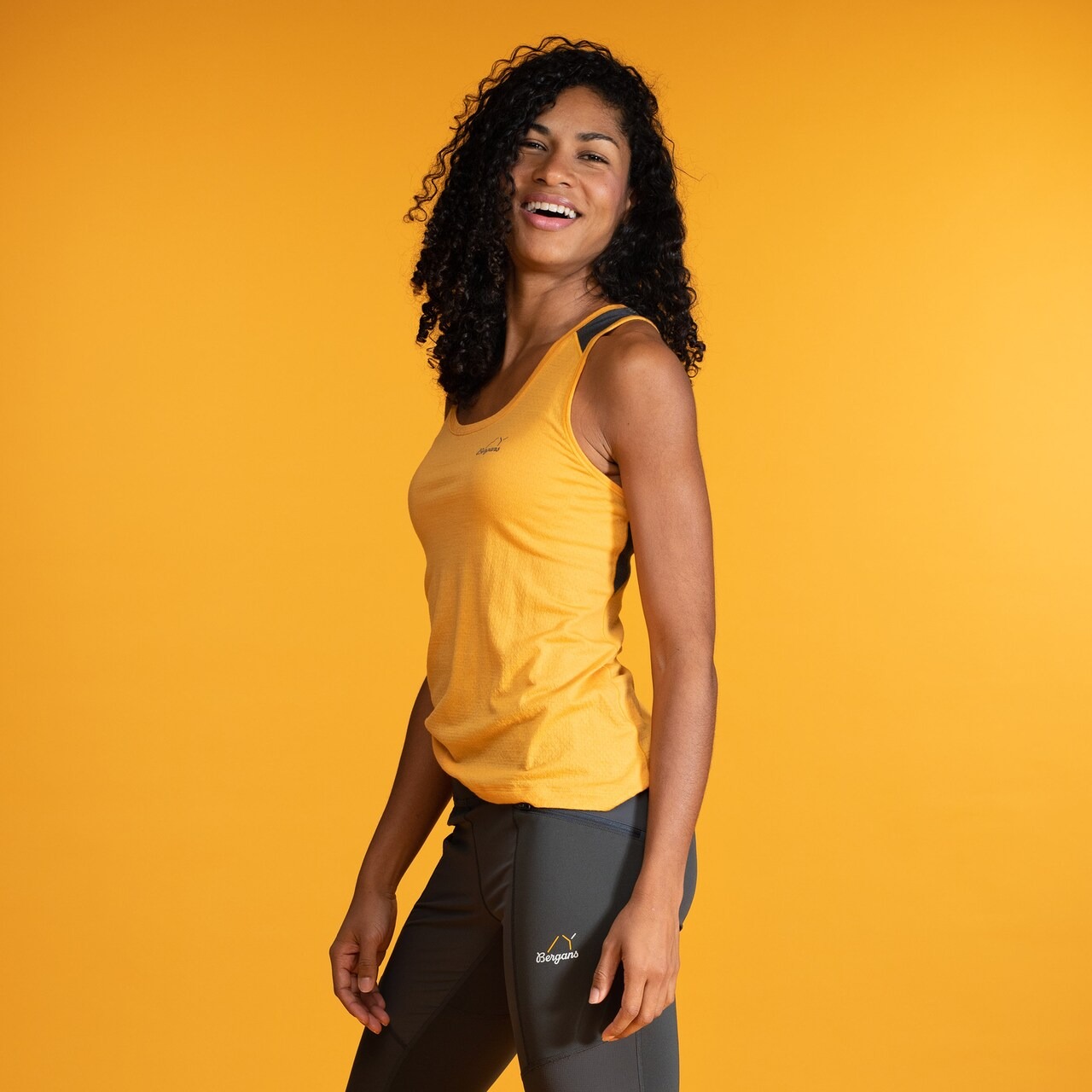 Y LightLine Merino Top Dame Mango Yellow/Dark Shadow Grey