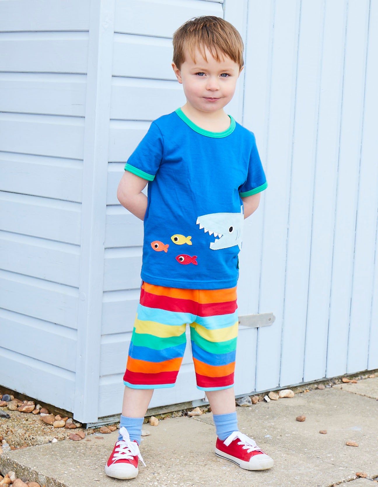 Toby Tiger T-Shirt mit Hai-Applikation