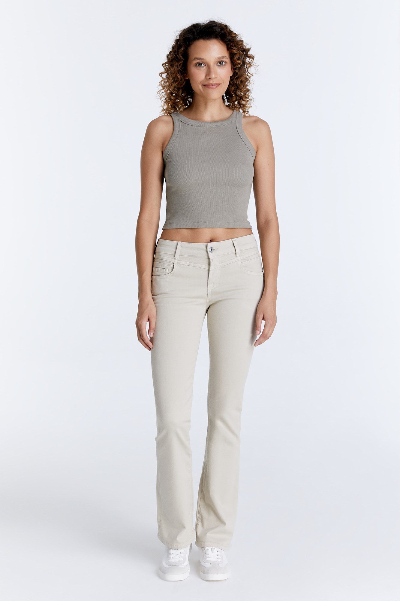 COJ Denim - Judith Mid Waist Jeans - Sand
