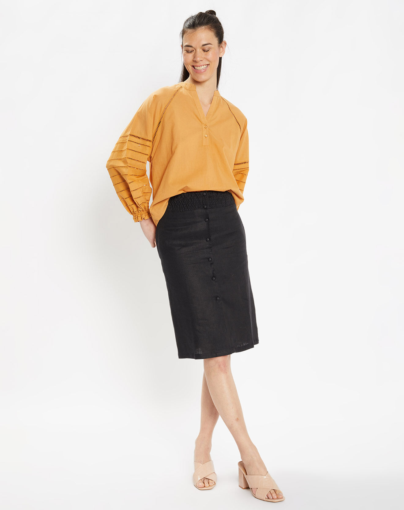 Galeries Lafayette Blouse ample en Coton Ramos broderie jaune foncé