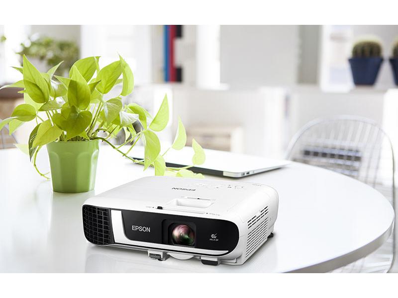 Epson Projektor EB-FH52 Eine drahtlose Full HD-Präsentationslösung – Maximale Wirkung, minimaler Aufwand