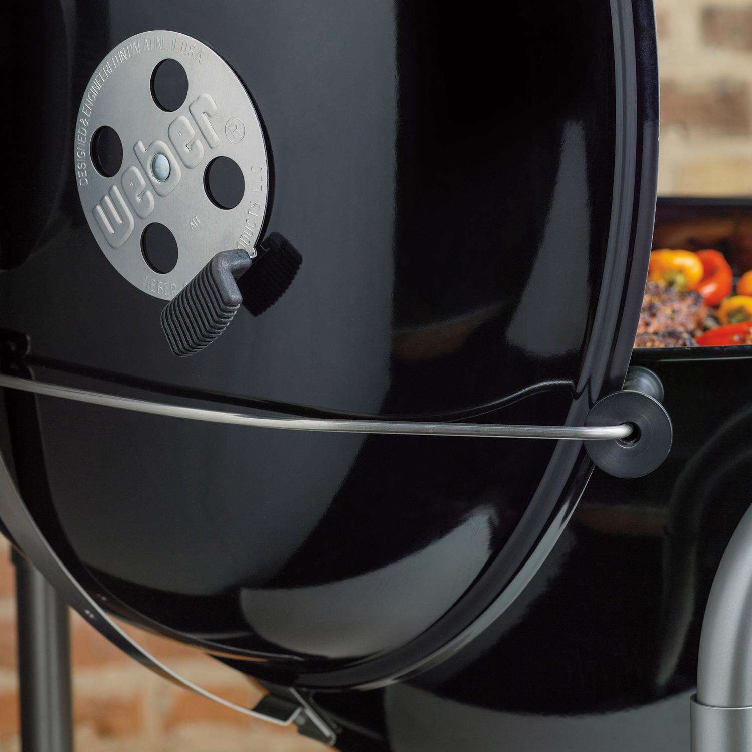 Weber 22 in. Performer Deluxe Charcoal Grill Black