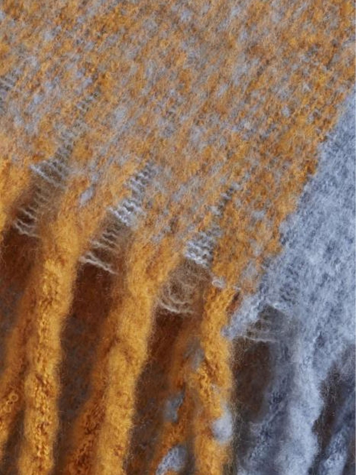Agge Scarf