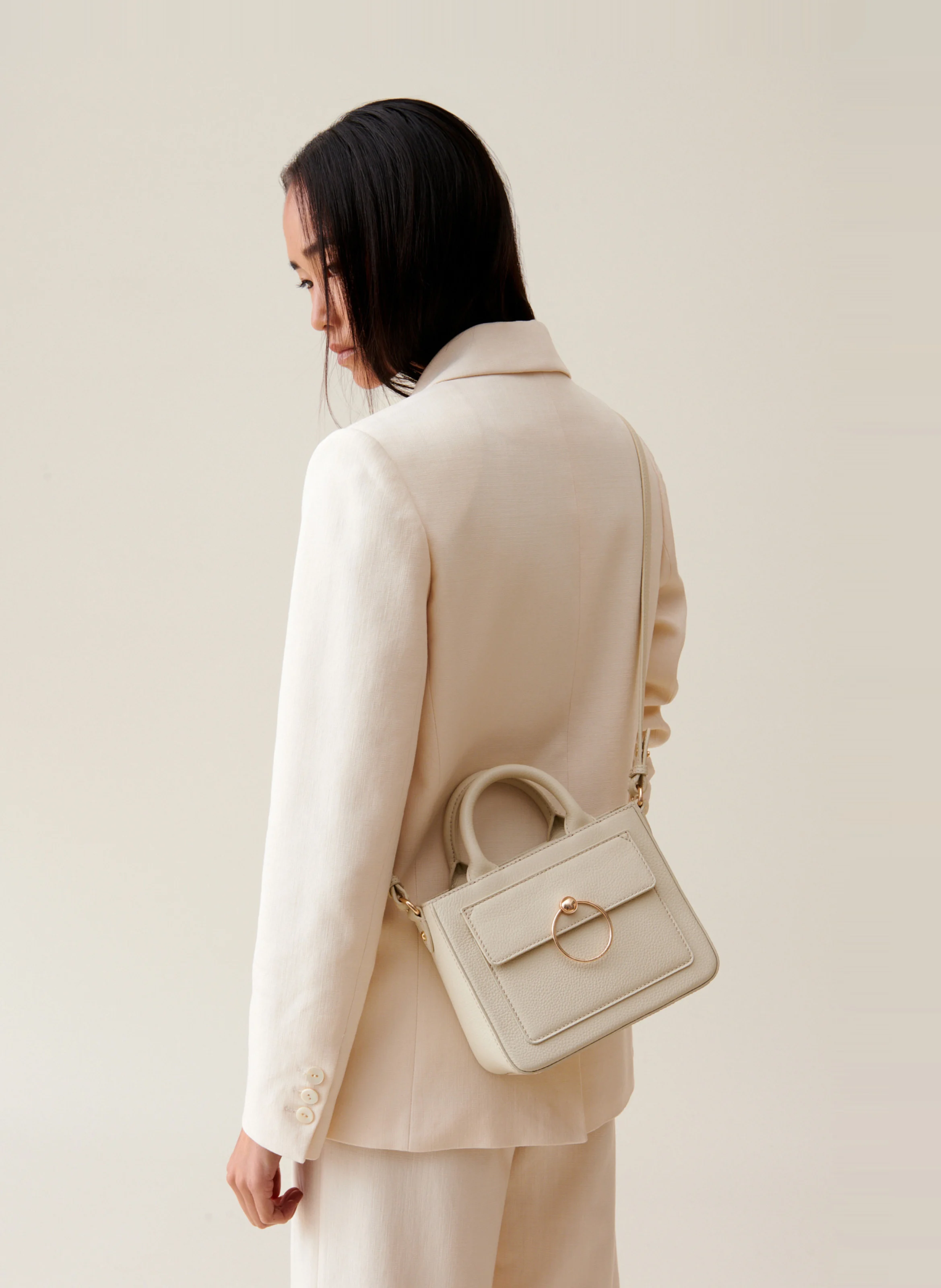 Sac bandoulière en cuir grainé | Beige