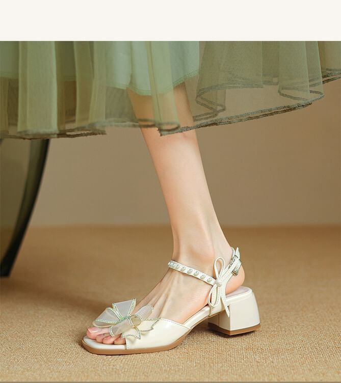Niuna - Sandalen met strik en dikke hak
