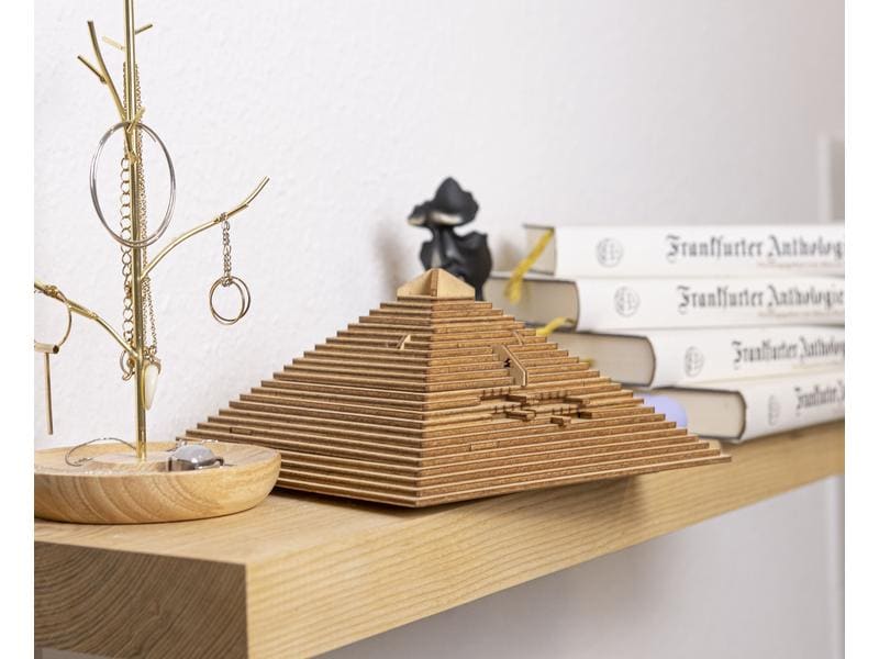 Escape Welt Rätselspiel Quest Pyramide Ein spannendes Escape-Spiel als kompakte Puzzle-Box aus Holz