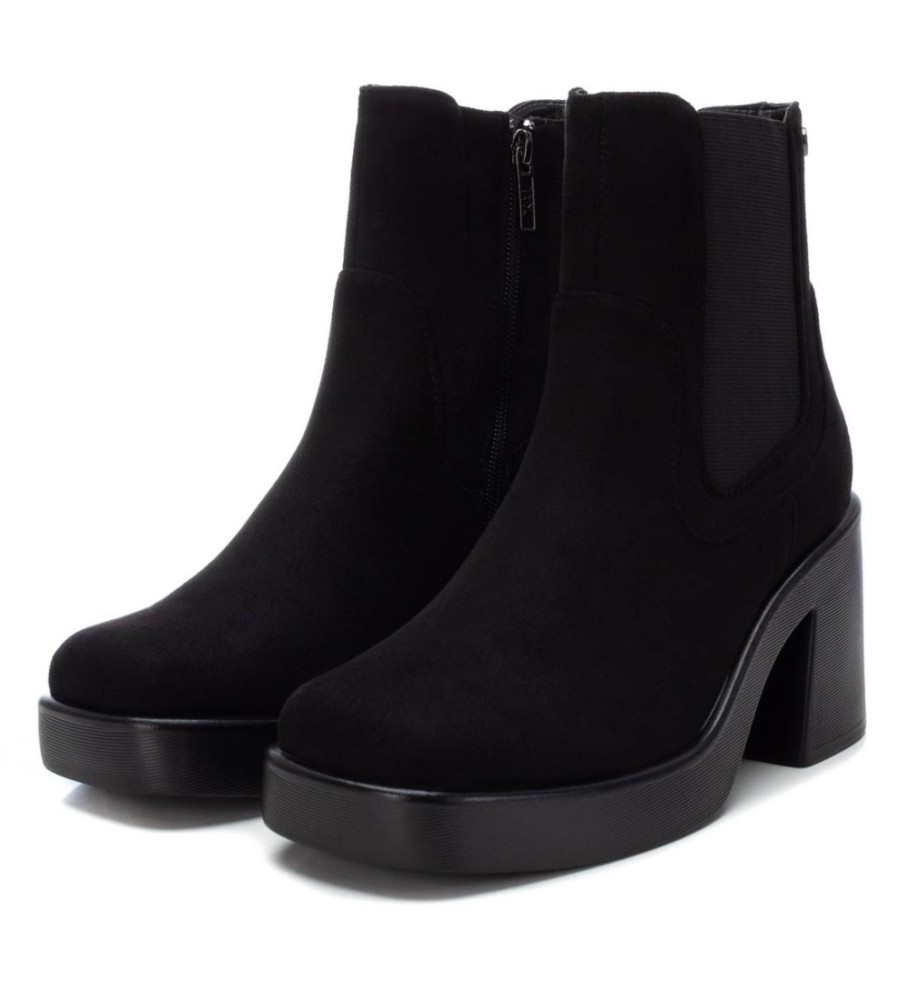 Botas de cano curto Xti 142155 pretas - Altura do salto: 8 cm -