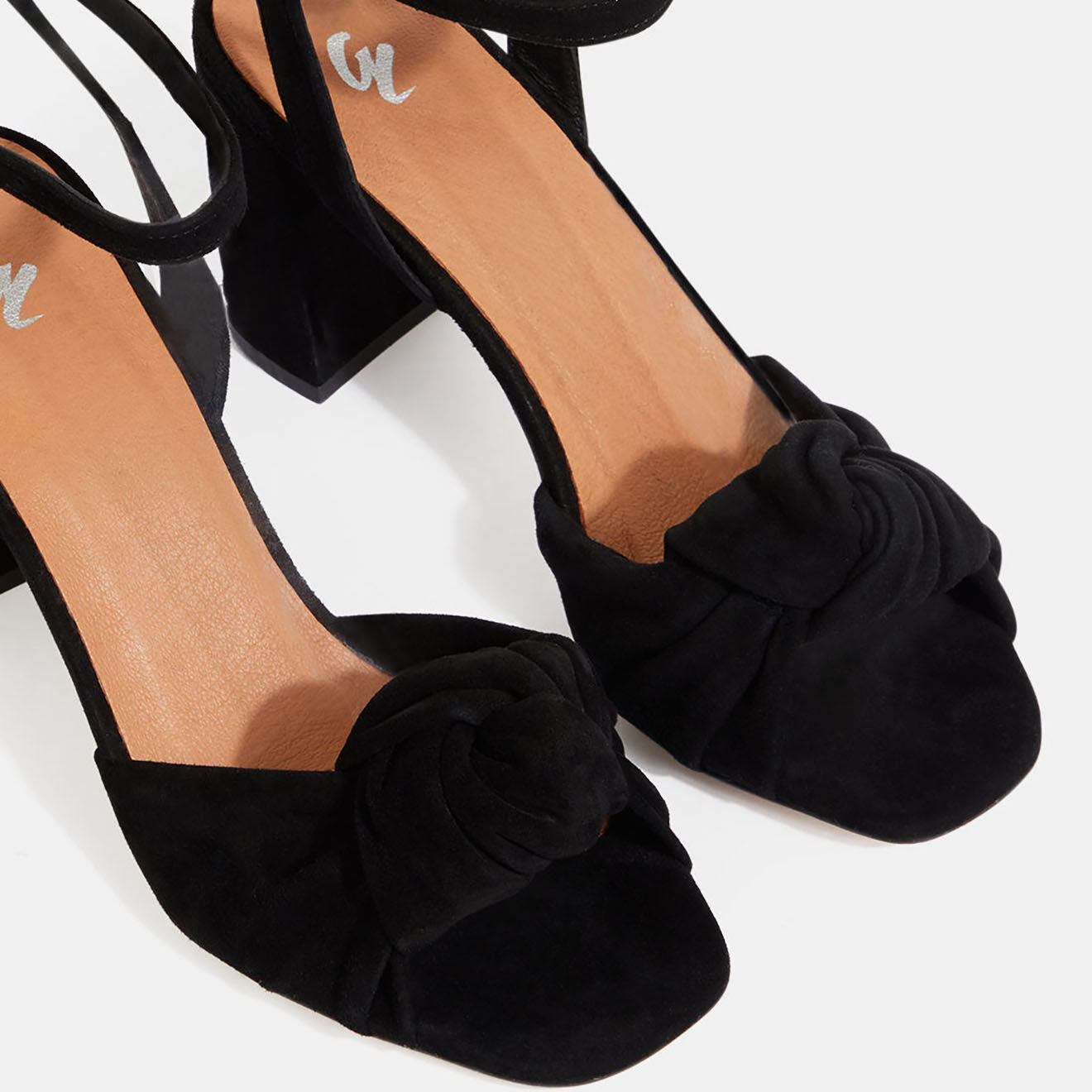 Galeries Lafayette Sandales à talon en Velours de Cuir noires - Talon 8.5 cm