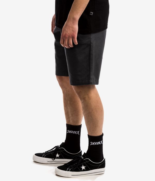 REELL Flex Grip Chino Shorts (dark grey)