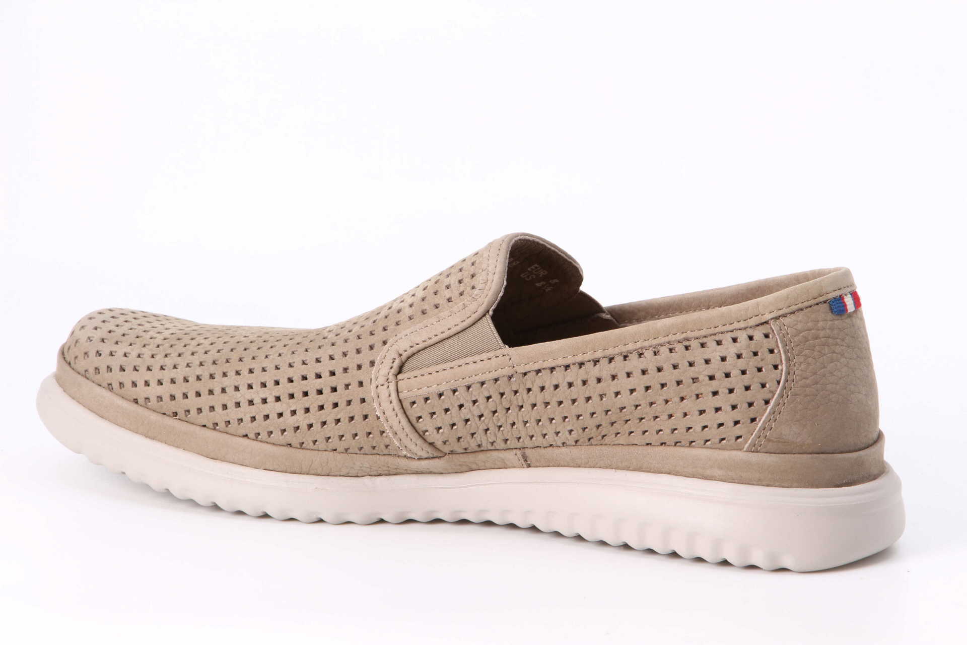 Mephisto Tiago perforiert sand