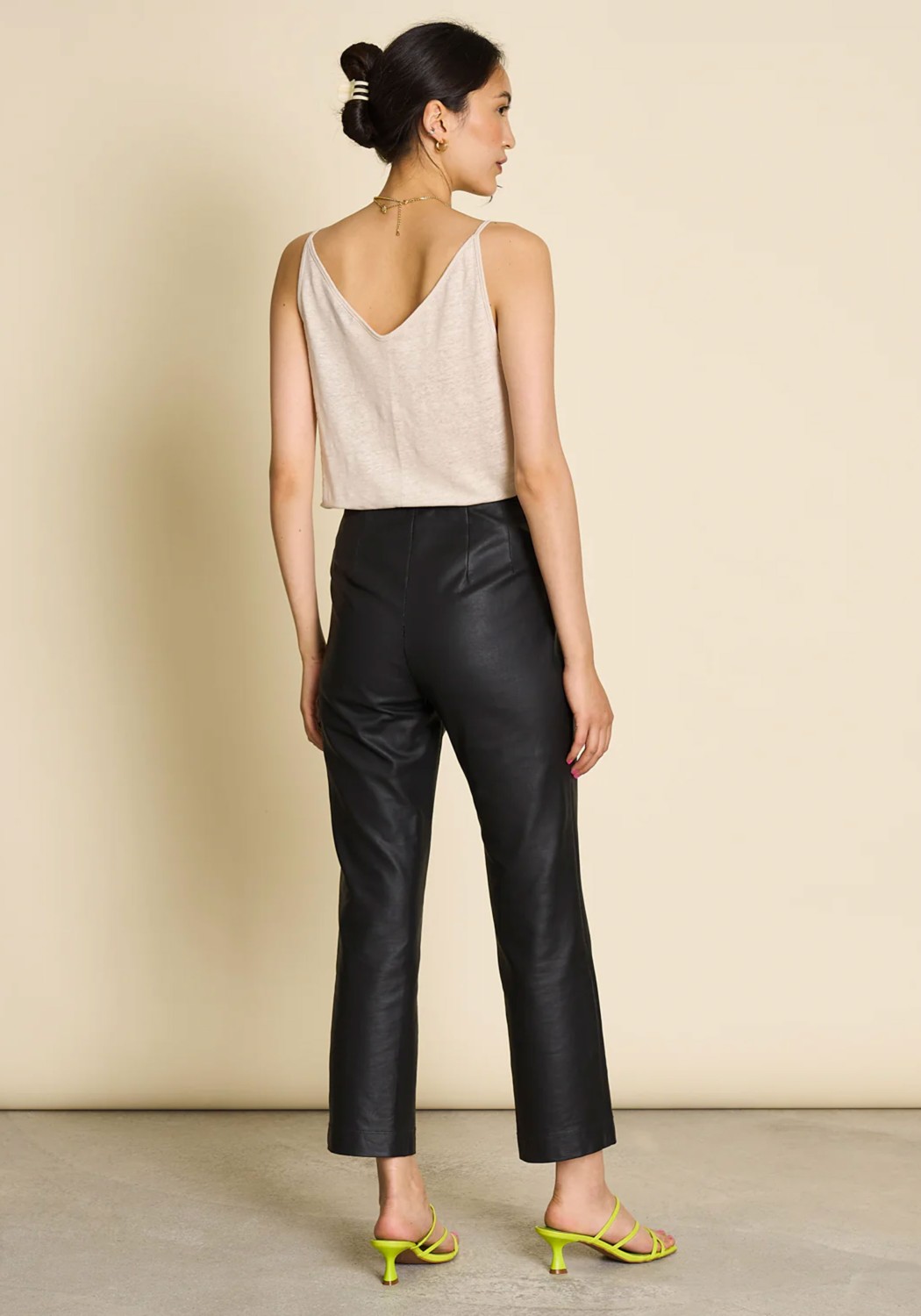 Jan 'n June Slip Top Triangle Linen Ivory