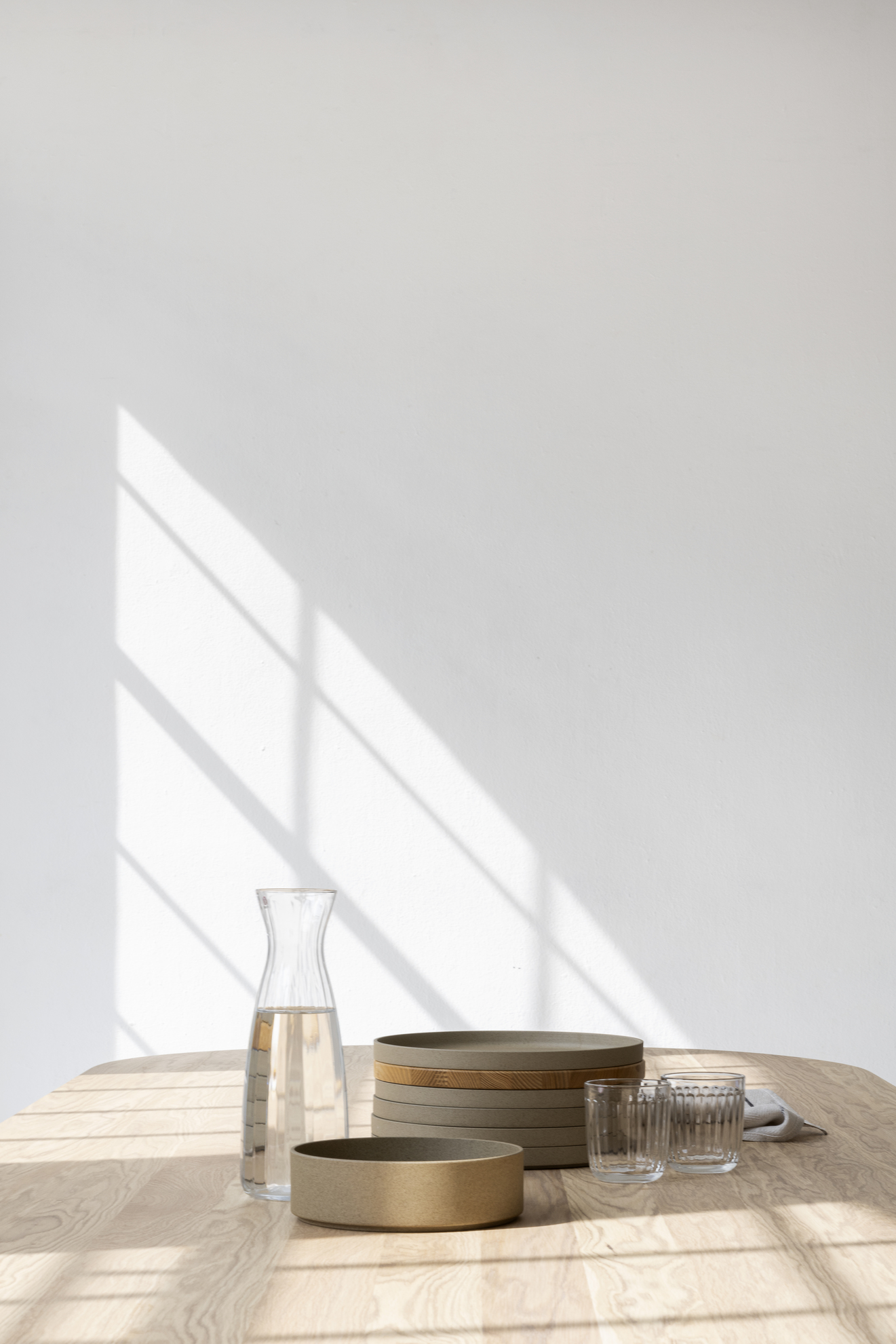 Studio HENK tafel New Co Plat Ovaal, zwart frame - Smart Collectie 260 x 90 cm | Eikenhout | Verjongde rand | Frame Zwart