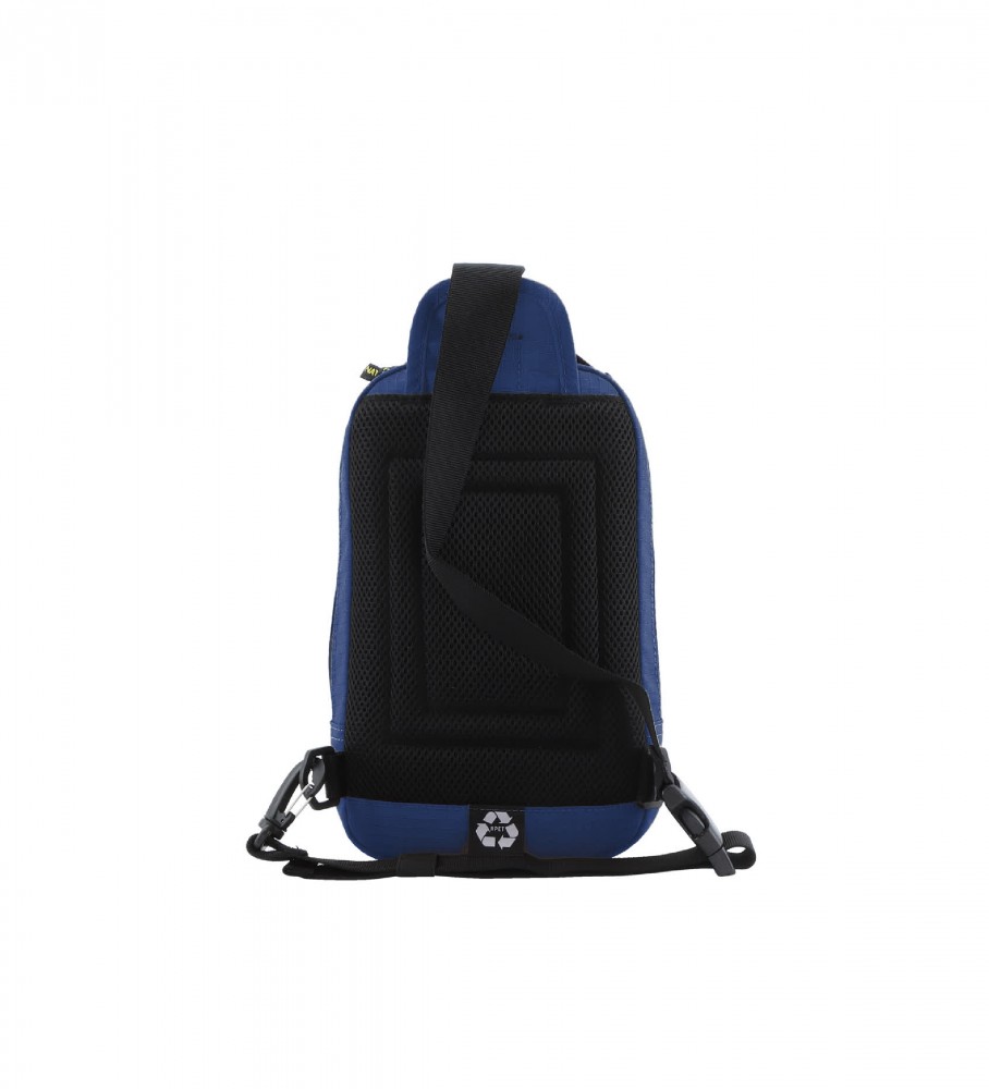 Bolsa de ombro National Geographic Diagonal Explorer III preta, 17,5 cm de largura x 7,5 cm de profundidade x 29 cm de altura.
