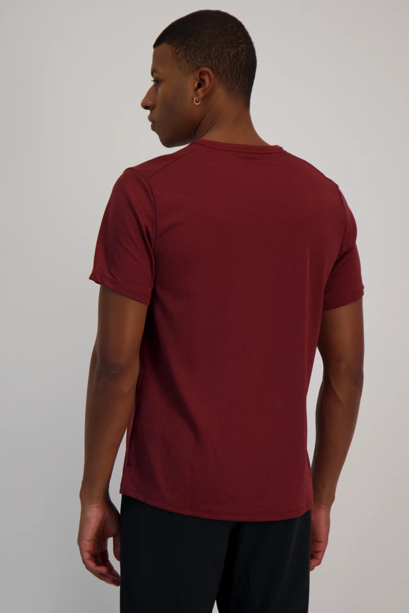 Nike Dri-FIT UV Miler Herren T-Shirt