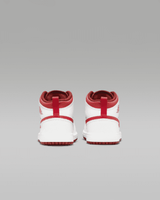 Jordan 1 Mid SE Younger Kids' Shoes