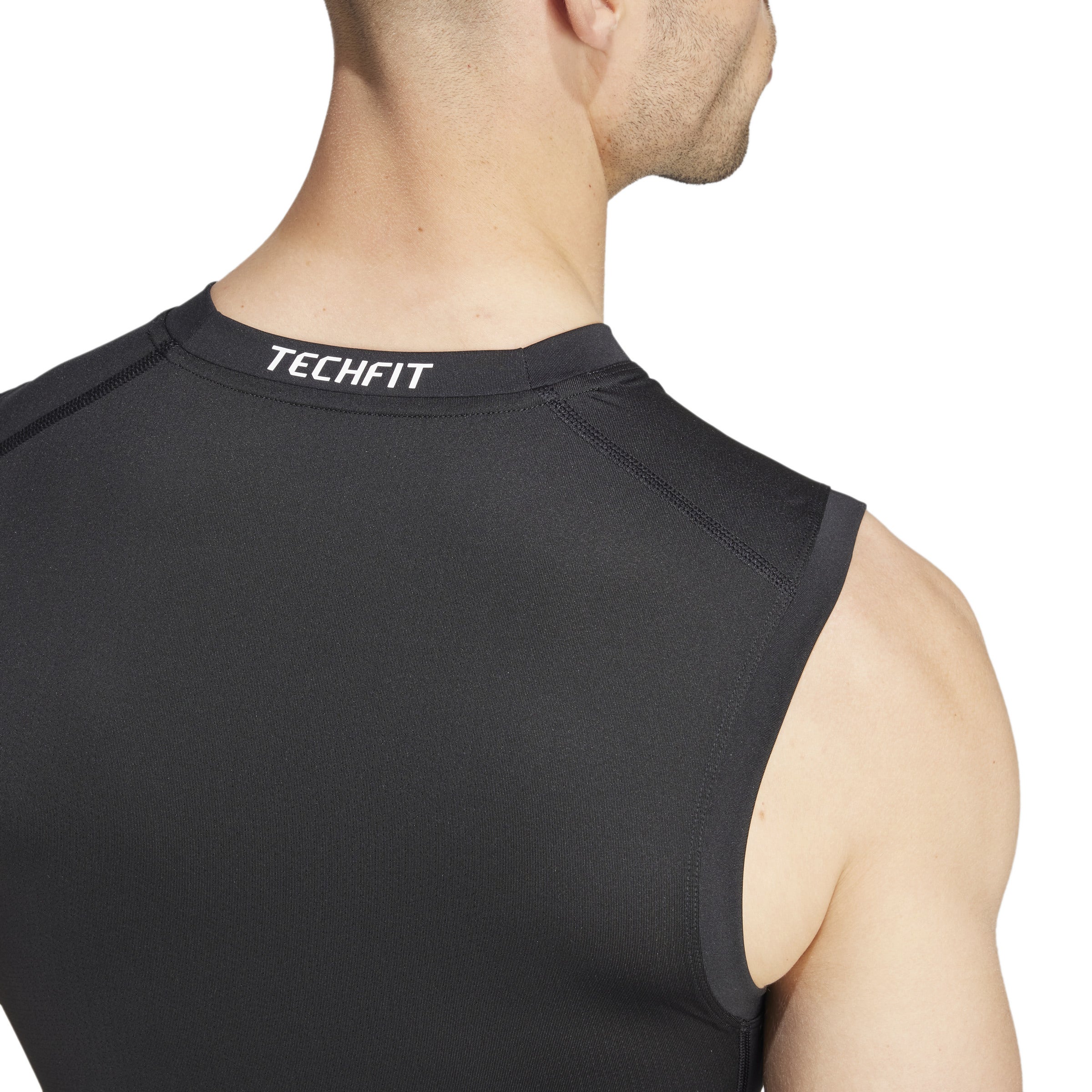 adidas  TECHFIT Compression Training Mouwloos Shirt