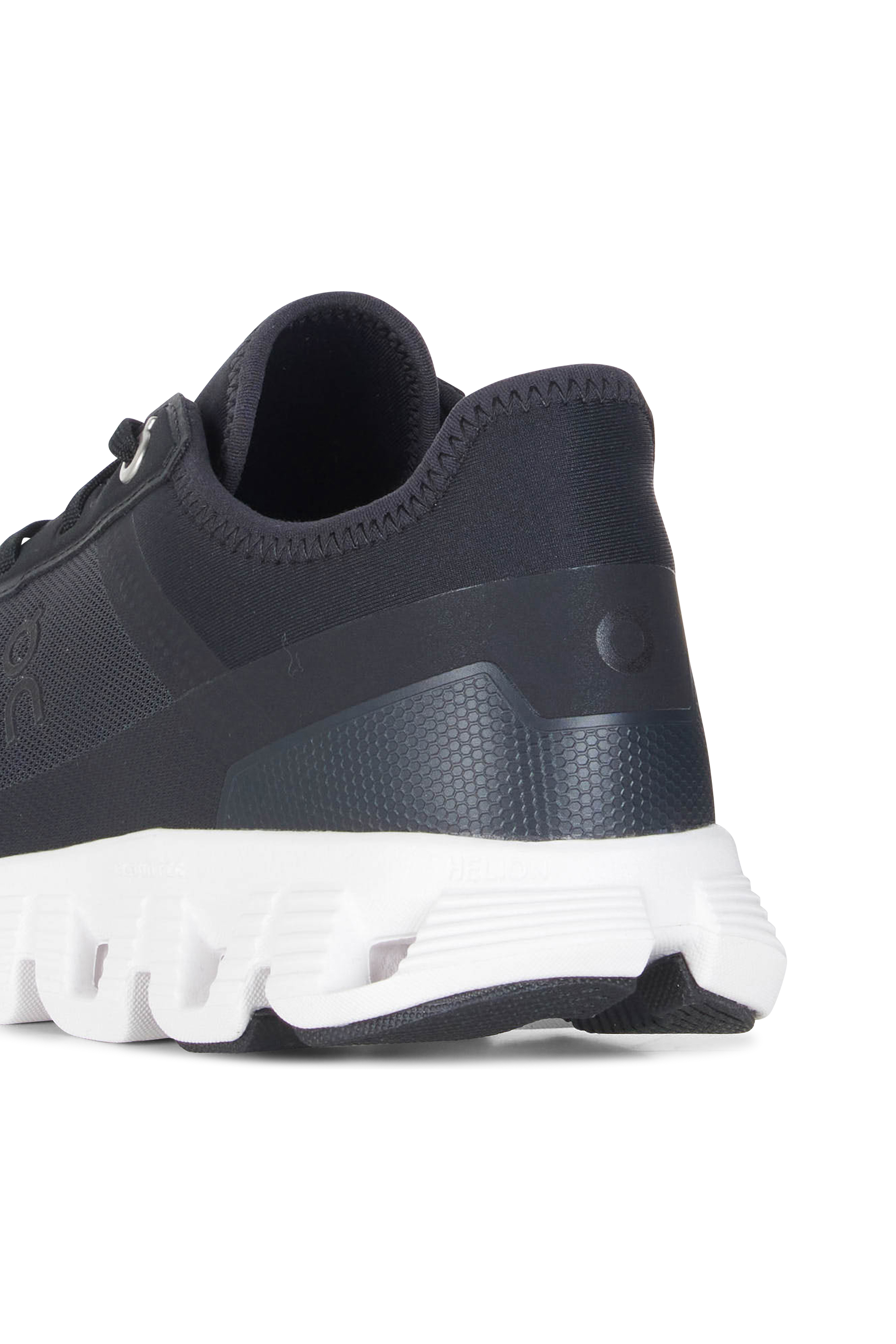 ON Baskets  Cloud X 3 AD Noir