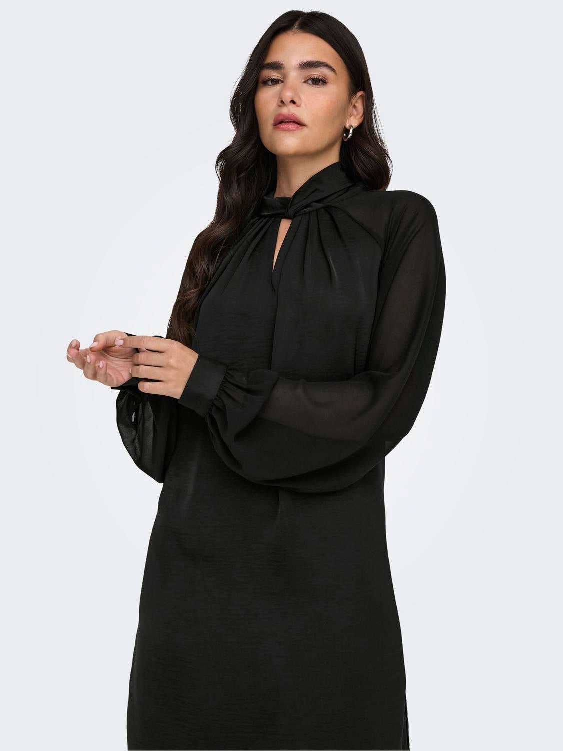 JDYURBA Kurzes Kleid Black