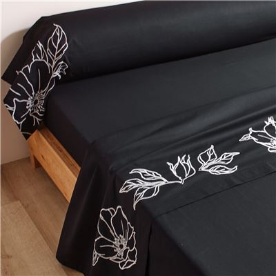 Linge de lit percale grandes fleurs brodées - BECQUET CRÉATION
