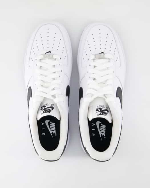 Nike Sneaker Sneaker in Weiß