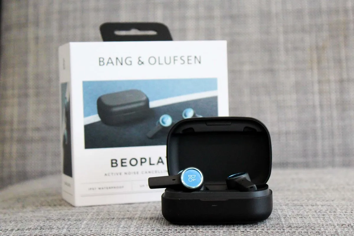 Bang & Olufsen EX Noir & Bleu Écouteurs True Wireless
