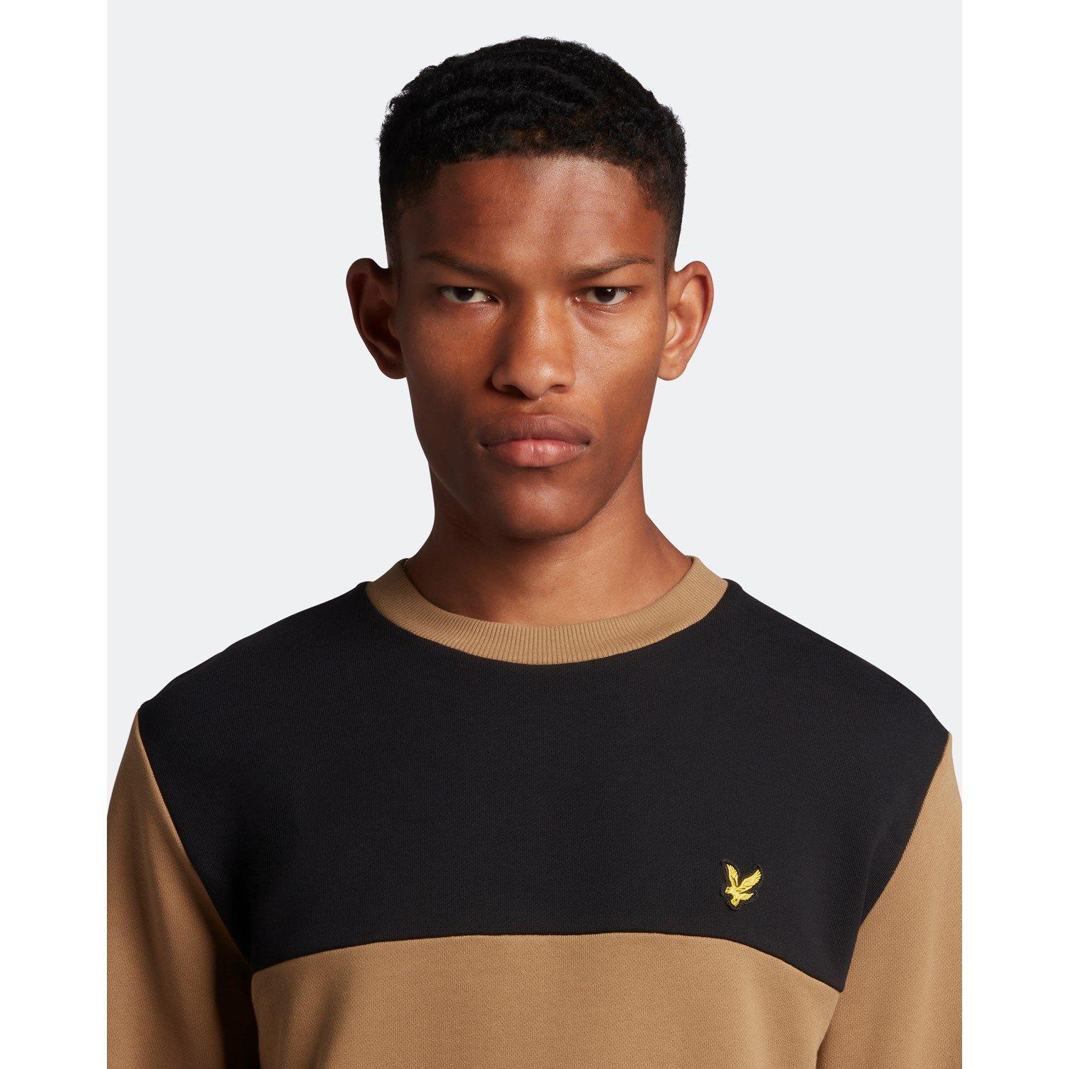 Lyle and Scott Contrast Yoke Crew Neck Sweatshirt