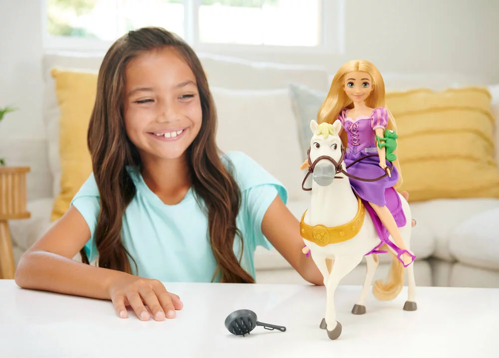 COFFRET POUPEE RAIPONCE ET MAXIMUS
