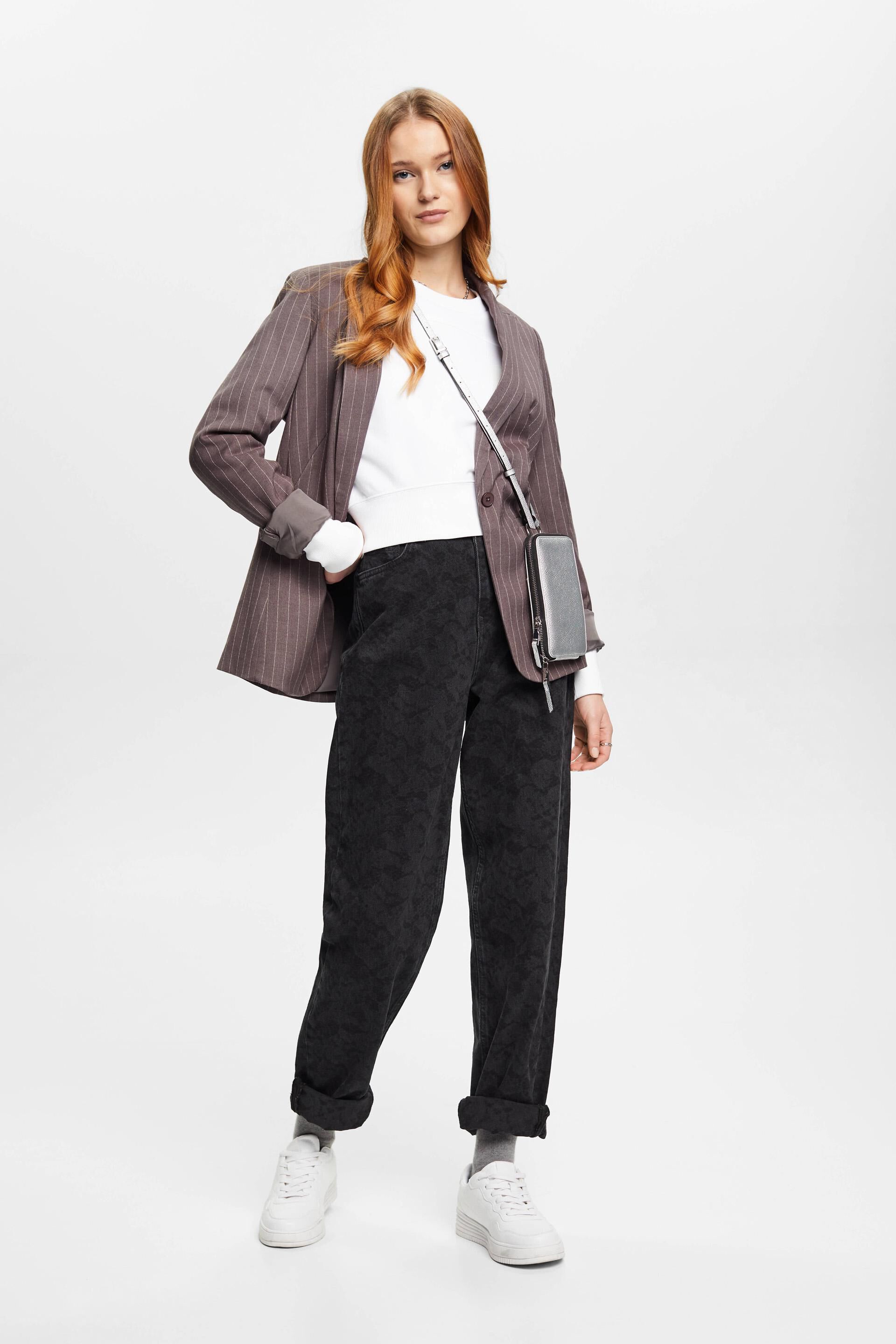 En matière recyclée le sweat-shirt court