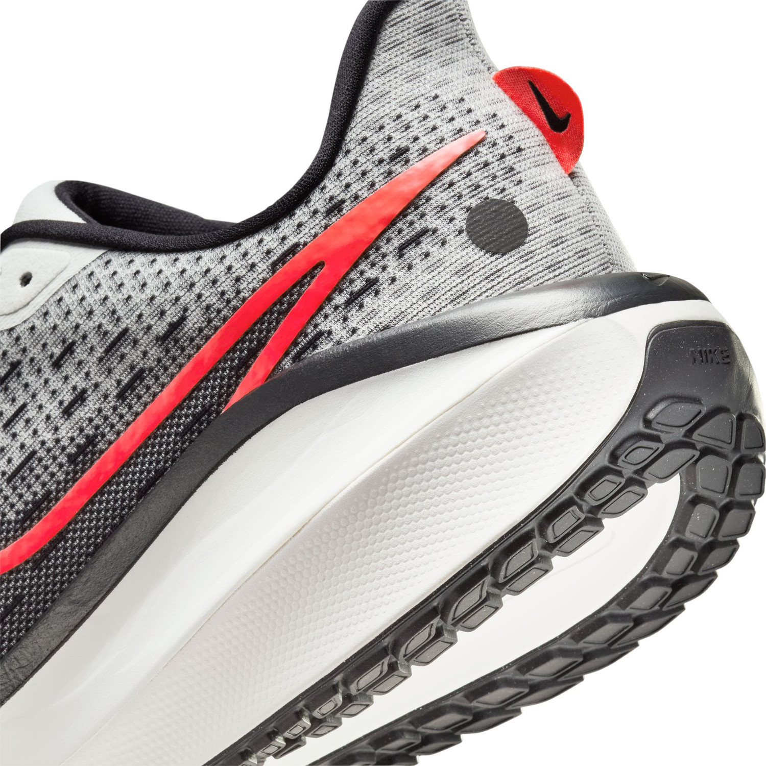 Nike Vomero 17 Heren