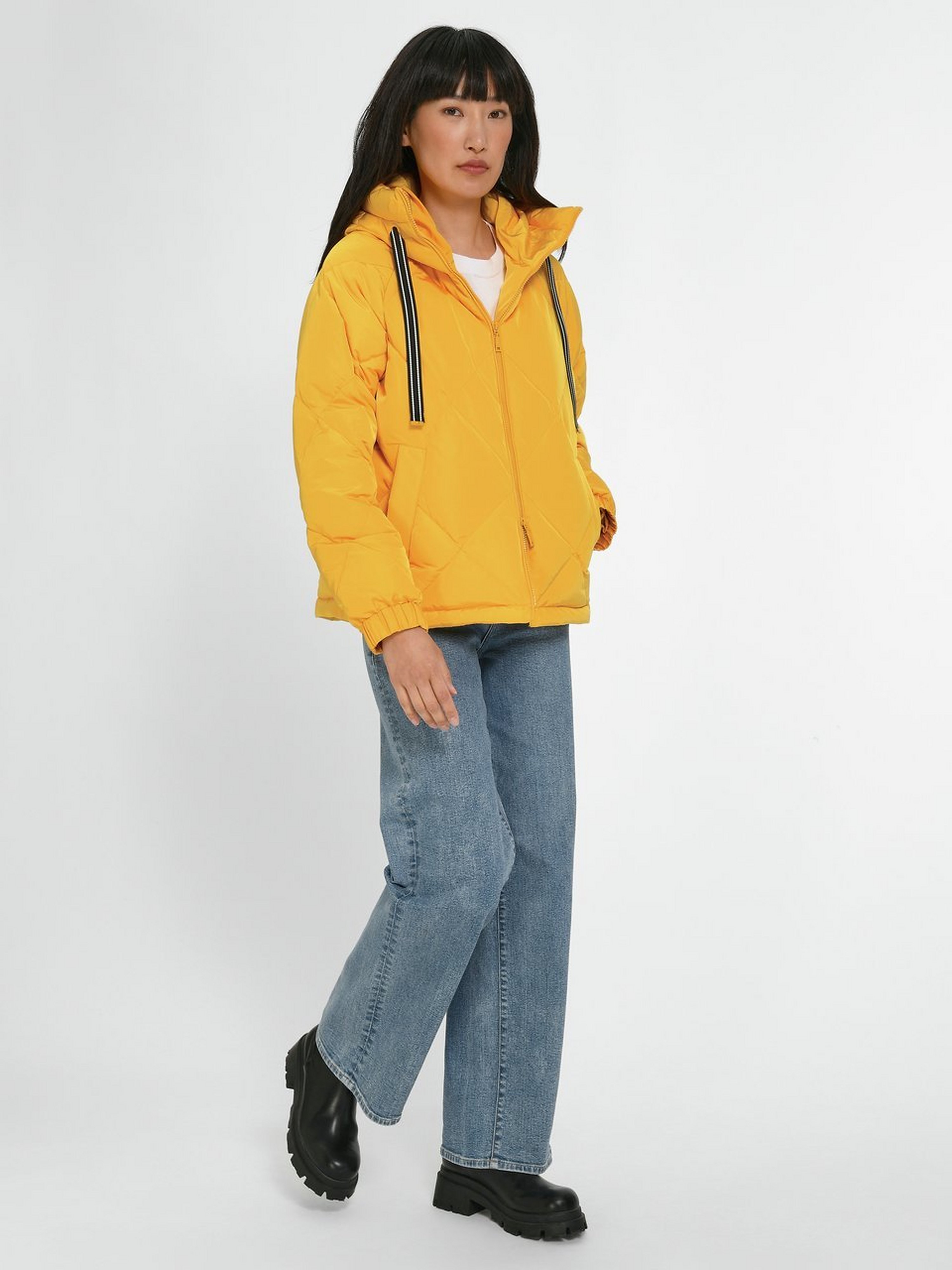 Steppjacke mit Stehkragen