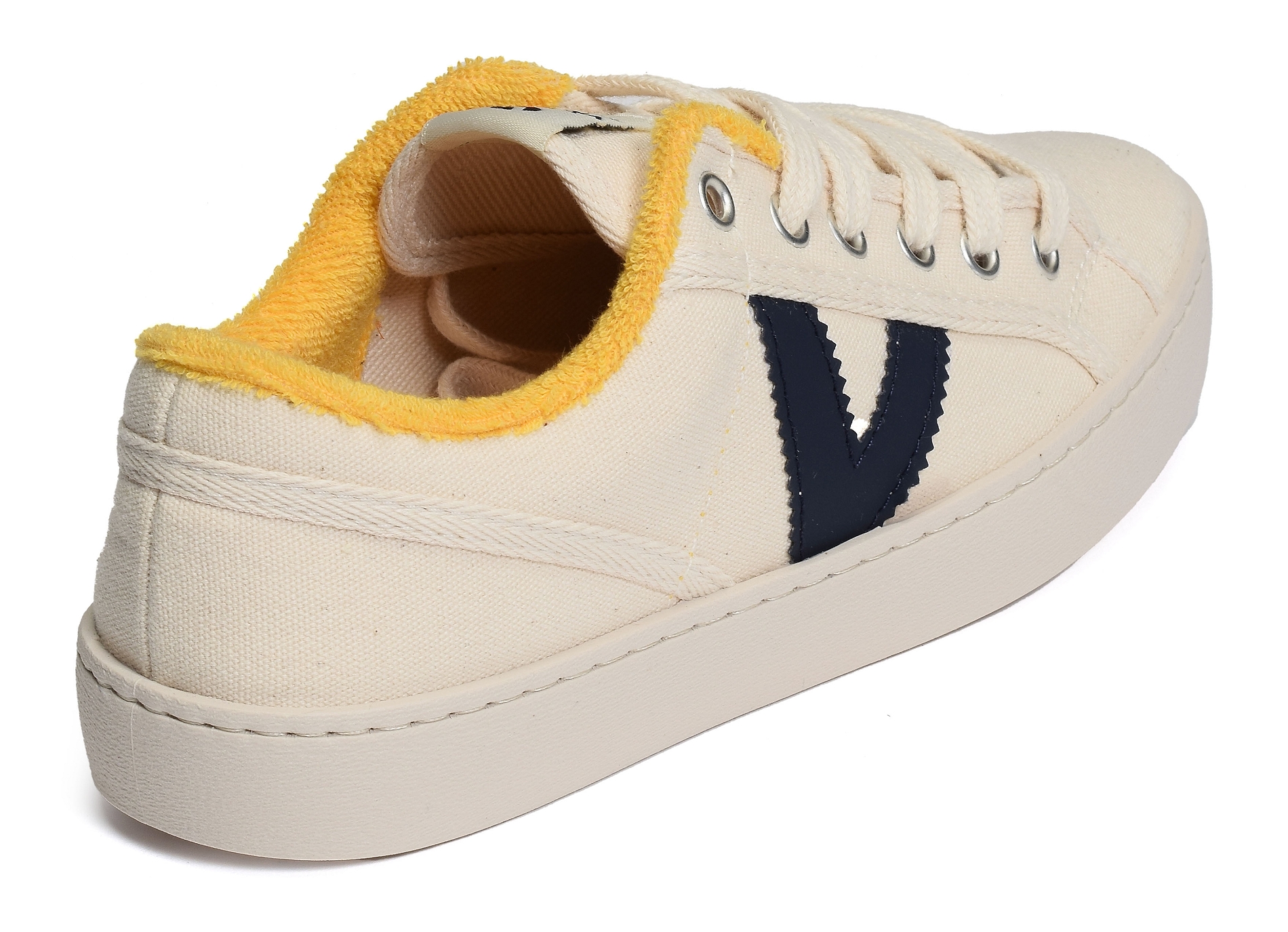 1126174 beige