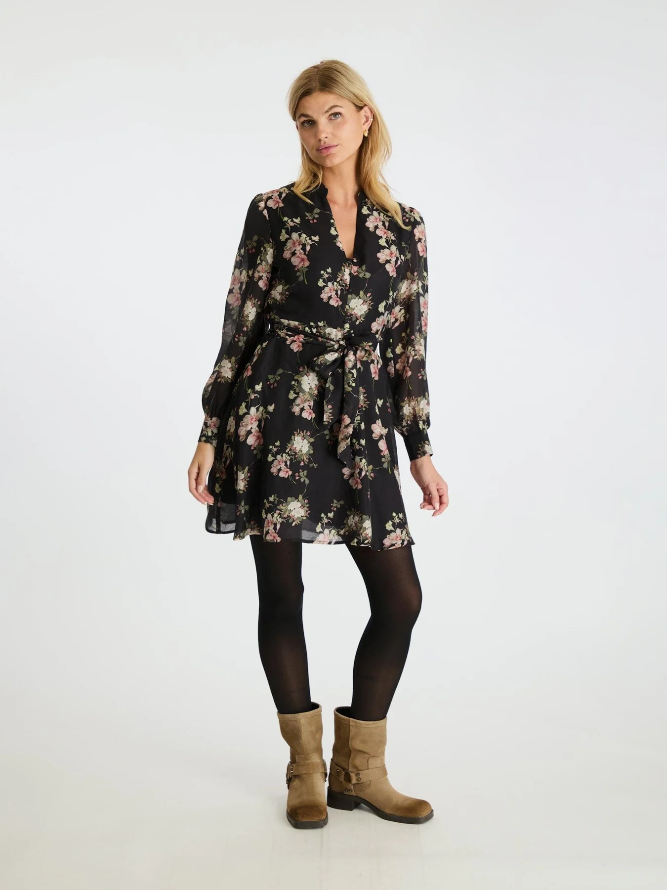 Neo Noir Heidi Print Flower Dress