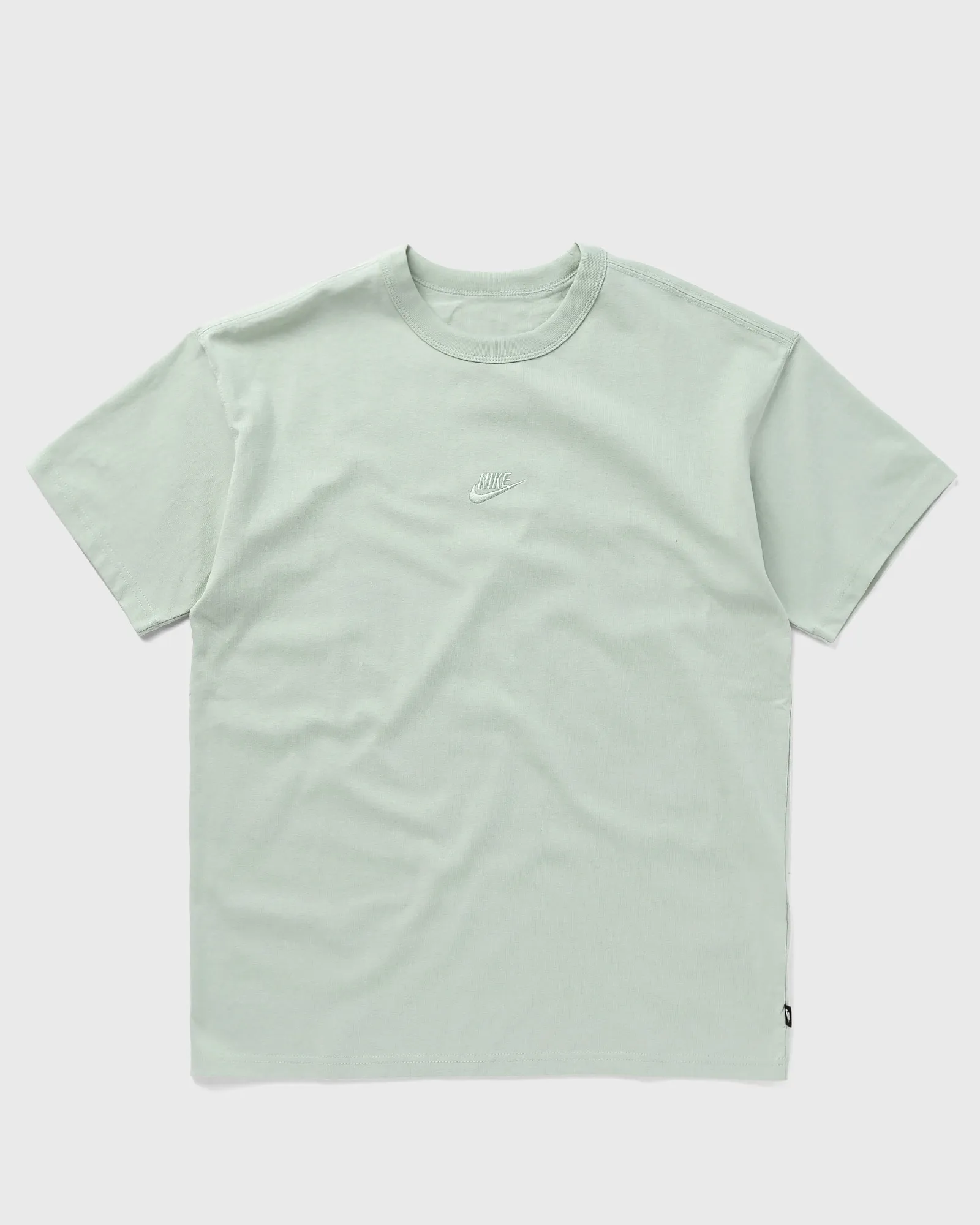 Nike Premium Essentials T-Shirt