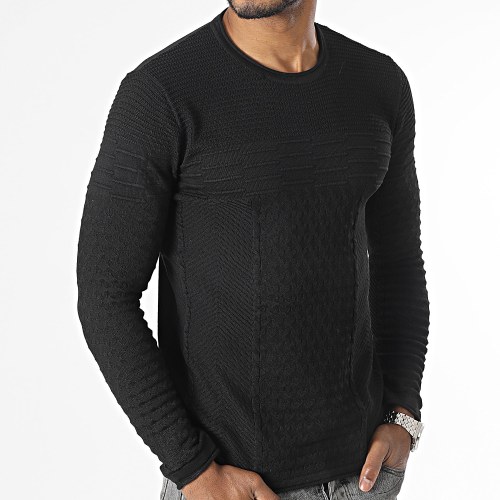 Pull Noir