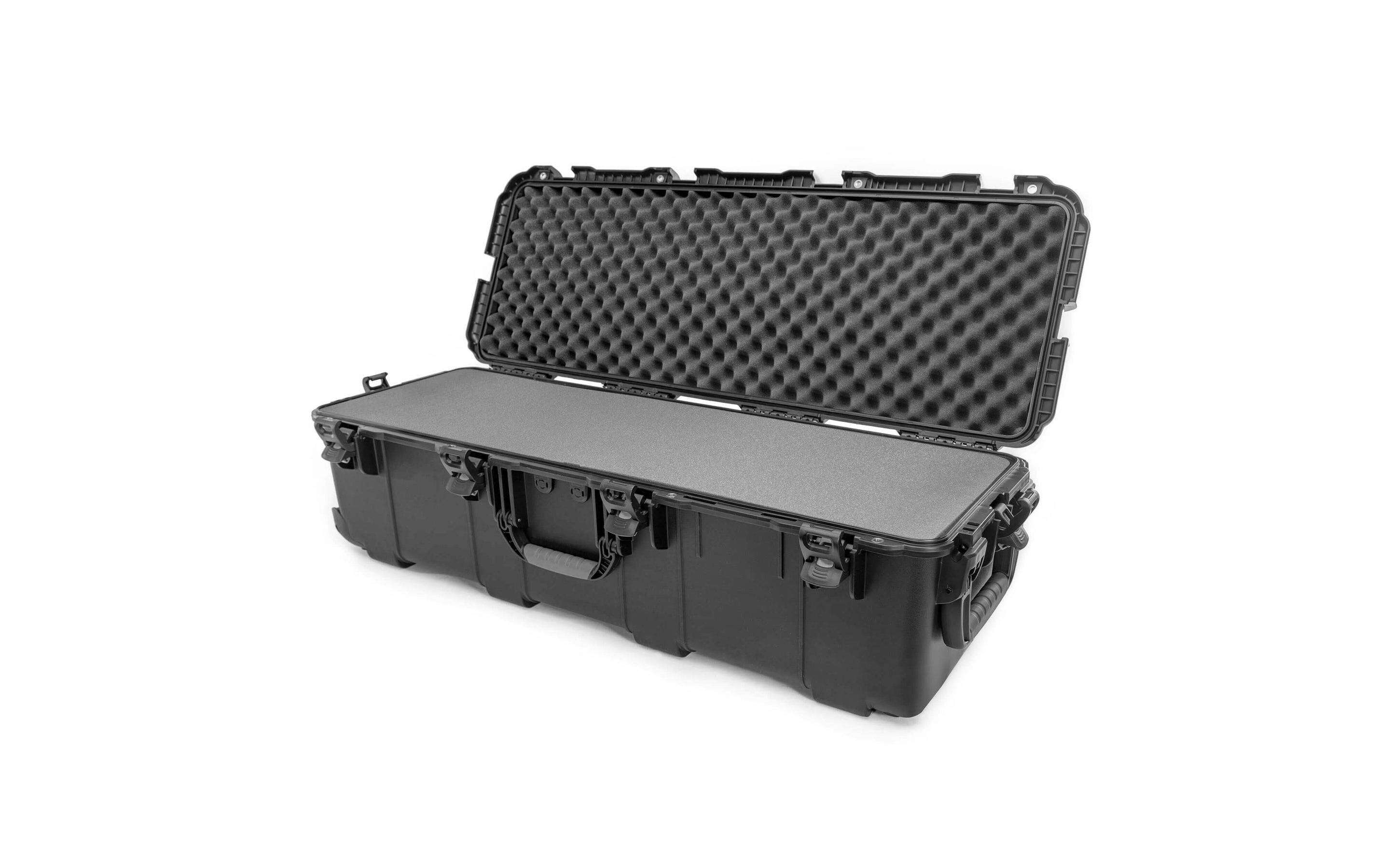 Koffer Kunststoffkoffer 988 - mit Schaum Schwarz<br>Leichter, wasserdichter und robuster Hartschalenkoffer mit Schaumstoffeinsatz