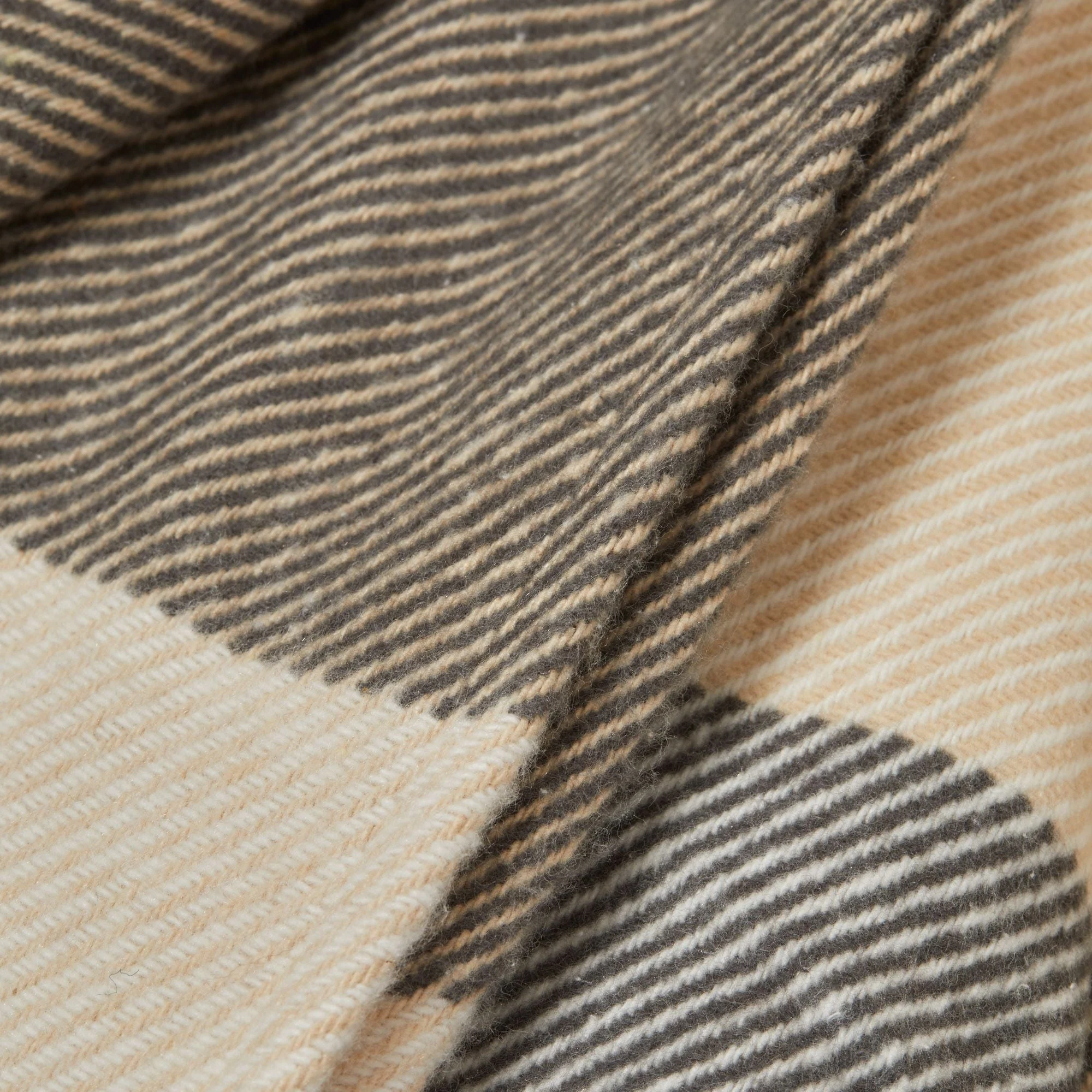 LIVIA - Plaid | Gris