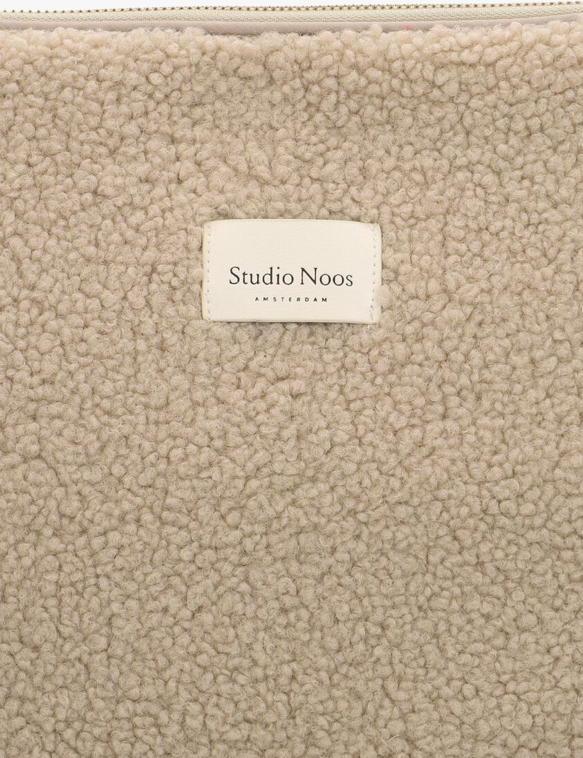 STUDIO NOOS beige studio noos laptoptas teddy laptop sleeve