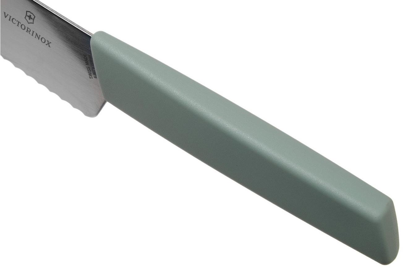 Victorinox Swiss Modern 6.9076.26W44B broodmes 26cm, mintgroen
