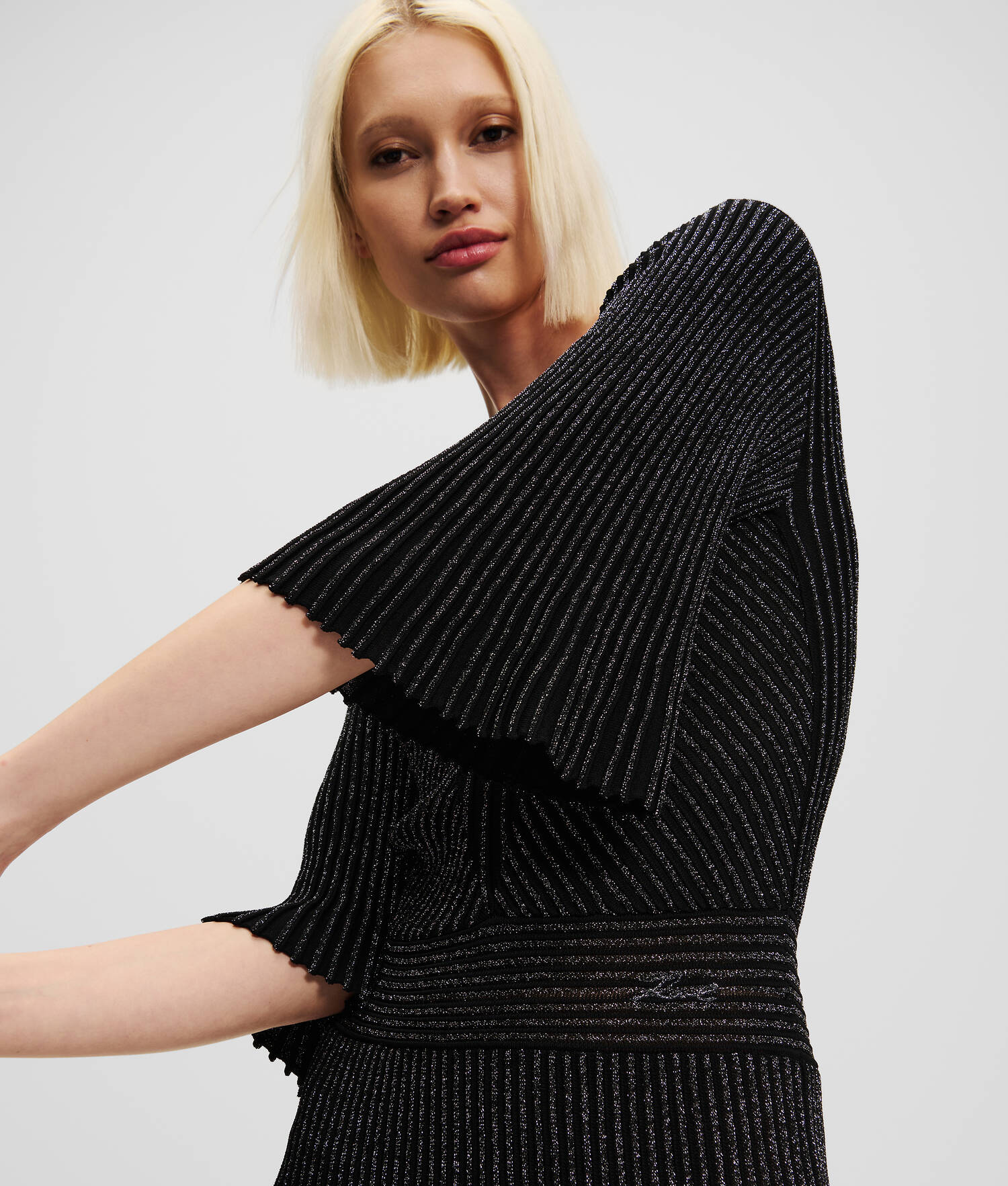 ROBE TRICOT PLISSÉE EN LUREX