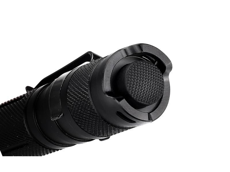 Fenix Taschenlampe LD22 V2.0 Digital geregelte, wasserdichte LED-Taschenlampe