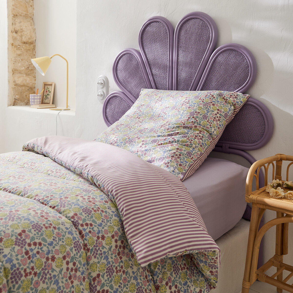 LA REDOUTE INTERIEURS<br>Cabeceira vintage em rattan, Flores