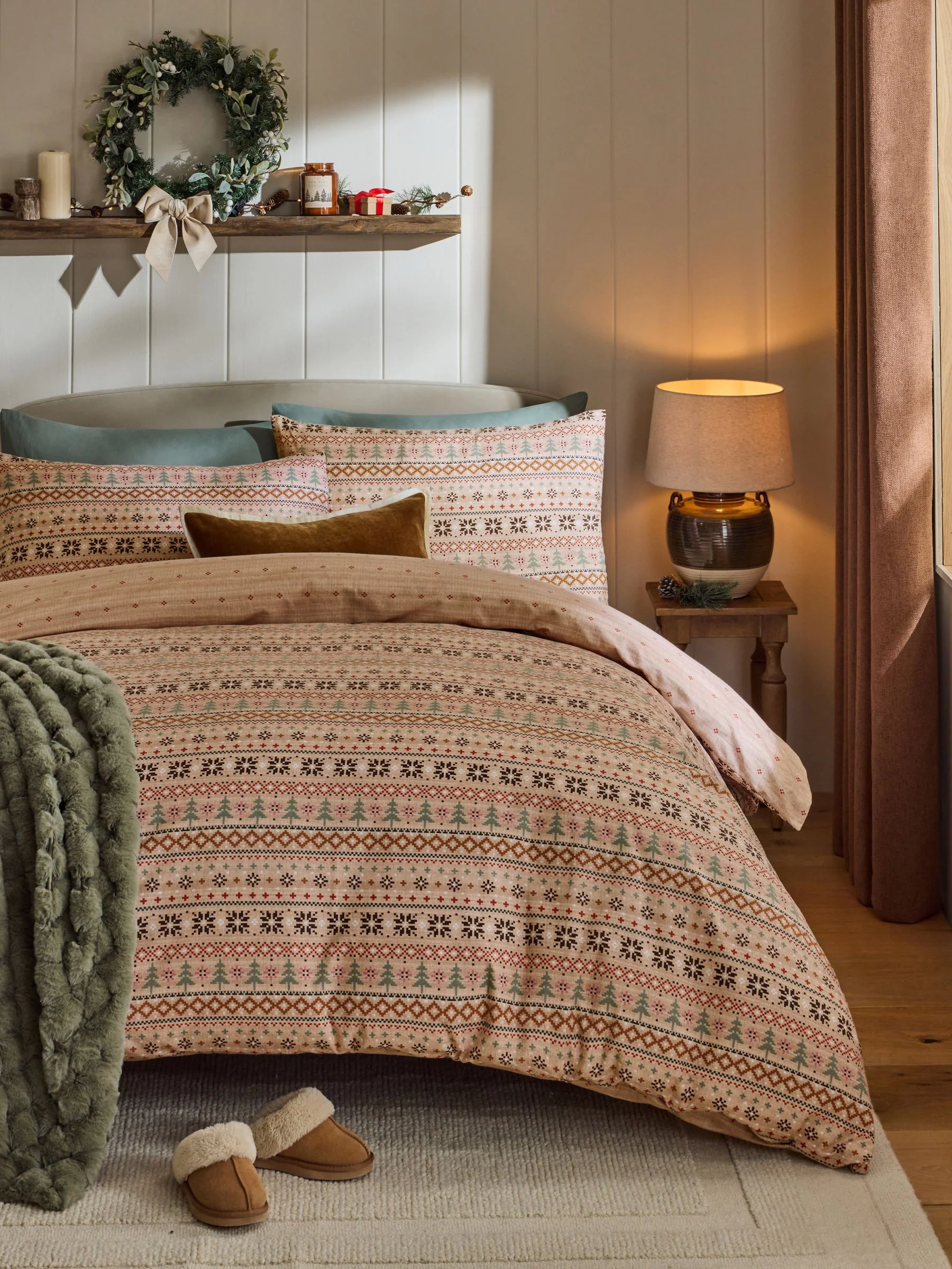 Supersoft 100% Brushed Cotton Christmas Duvet Cover and Pillowcase Set