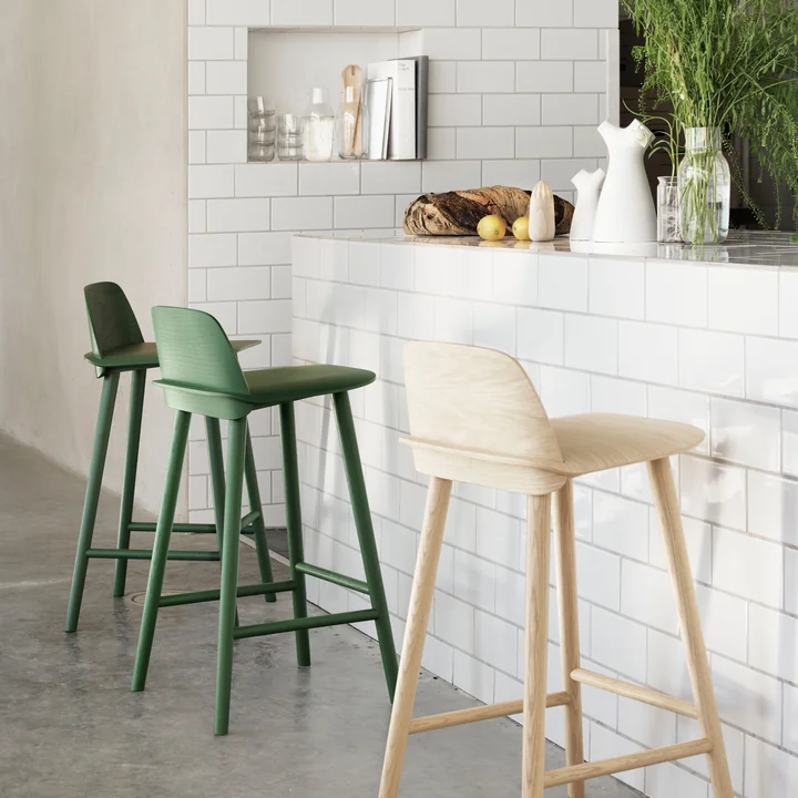 Muuto - Nerd Barhocker H 65 cm, Eiche
