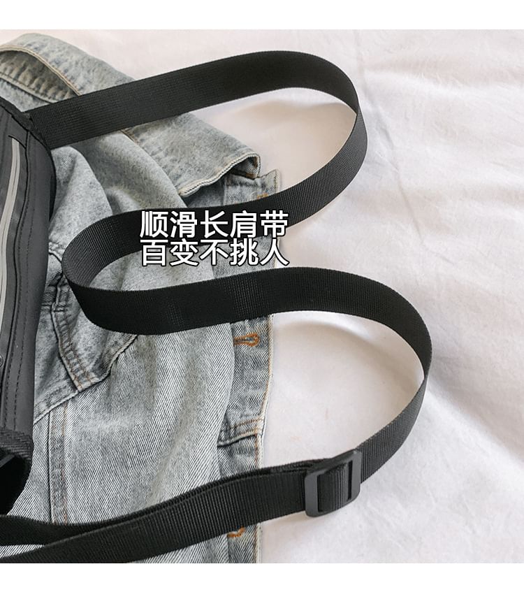 Hikuozy - Messengerbag met klep en gesp