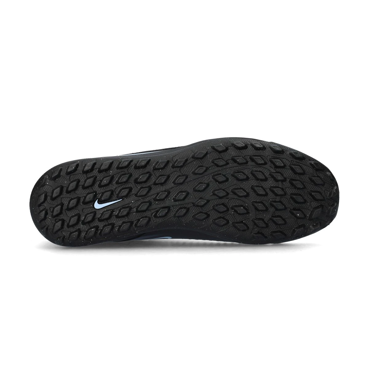 Chuteira Nike Phantom 6 Low Club Turf