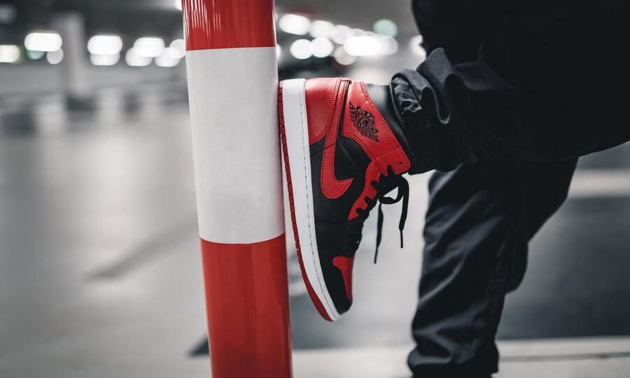 Nike Air Jordan 1 Mid Black Gym Red-White Banned