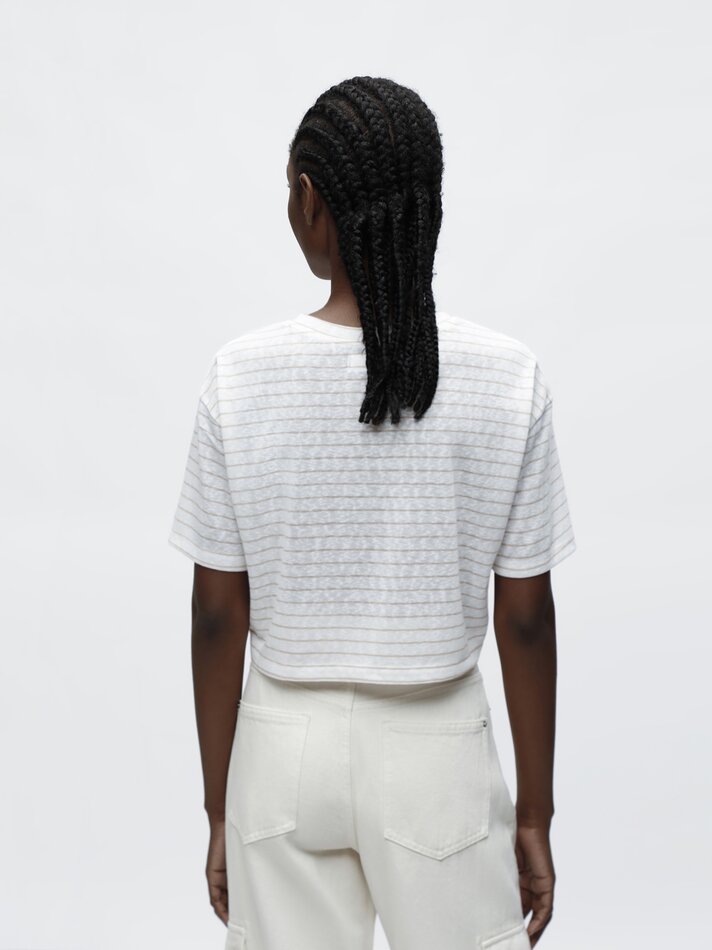 Camiseta cropped com efeito linho - Cru/Vigore