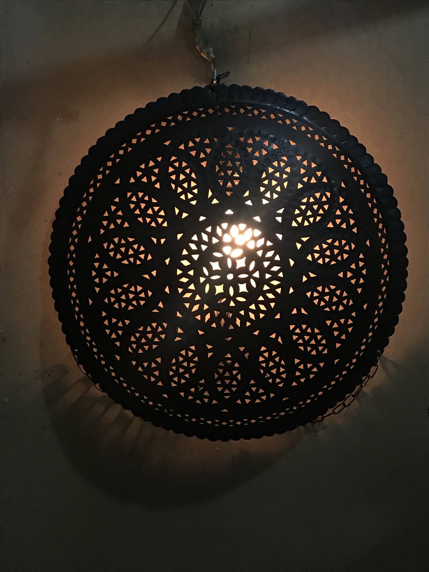 Deckenleuchte 'Cercle', H 34 cm, Ø 48 cm von fischer's lagerhaus