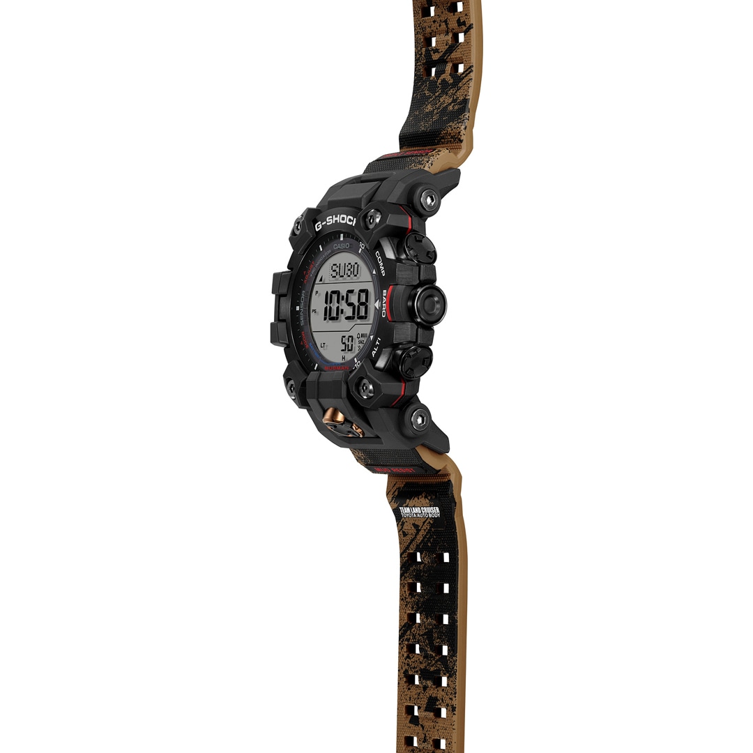 Casio G-Shock Mudman x Team Land Cruiser Toyota Auto Body